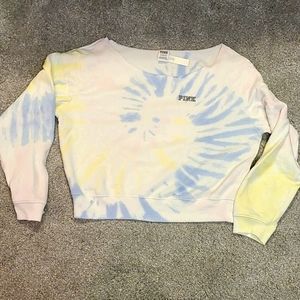 *Last chance* Off the shoulder crop crew